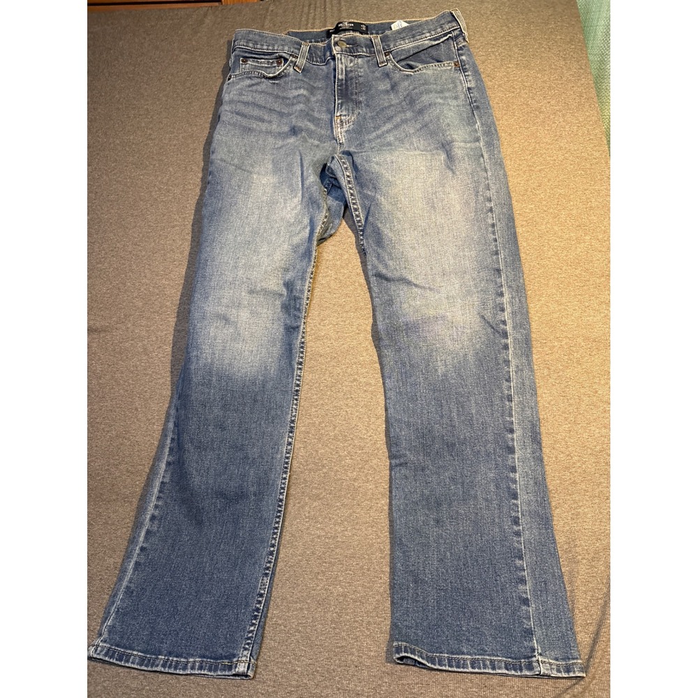 Hollister Mens Straight Leg Jeans 32x32 Medium Wash Blue Epic Flex Denim Pants